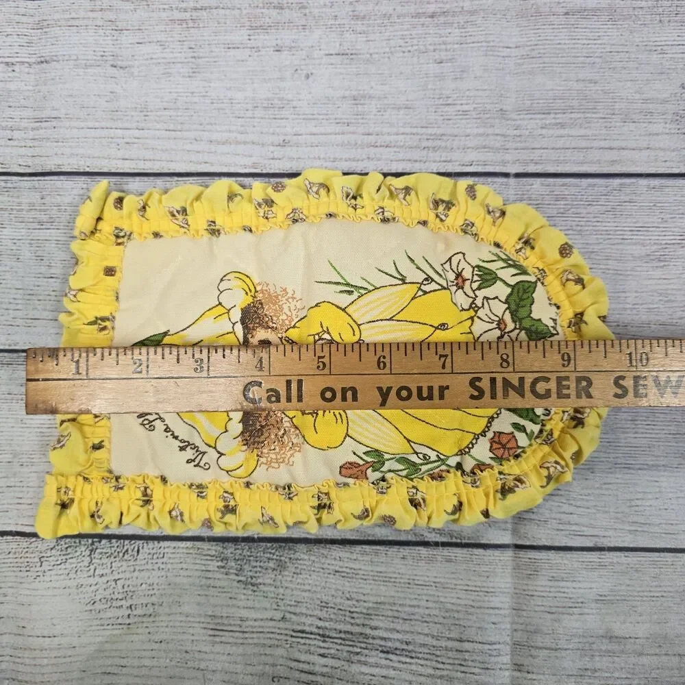 Vintage 1981 Oven Mitt Victoria Plum Sharpe Ltd Pot Holder Yellow Fairy Elf